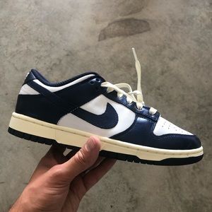 Women Nike Dunk Low Vintage Navy Size 8.5 NEW